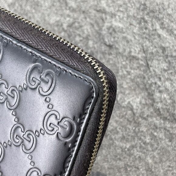Gucci Black Monogram Leather Zip Wallet Interlocking GG Zipper Pull - Picture 2 of 14